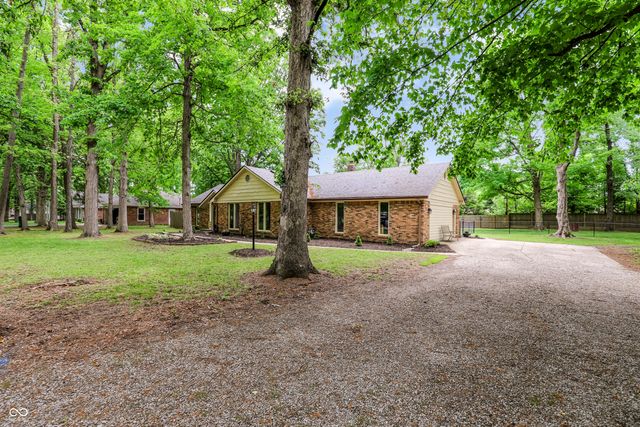 6625 Karyn Drive, Avon, IN 46123