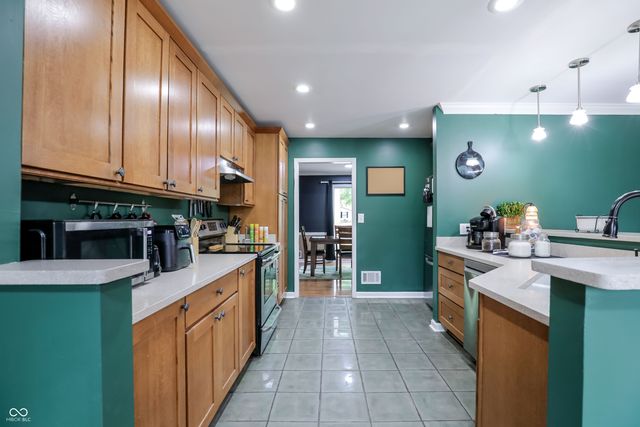 6625 Karyn Drive, Avon, IN 46123