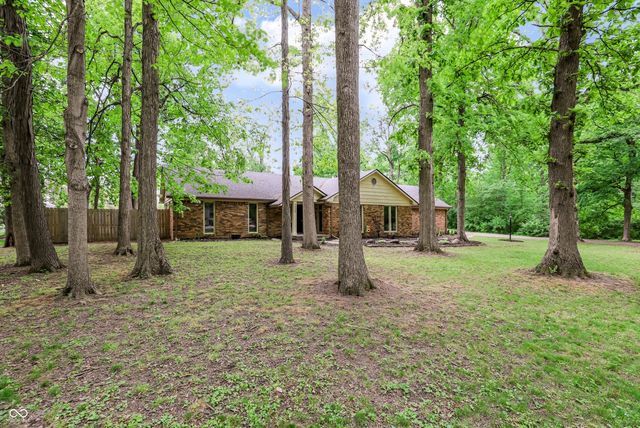 6625 Karyn Drive, Avon, IN 46123