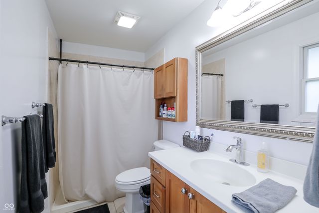 6625 Karyn Drive, Avon, IN 46123