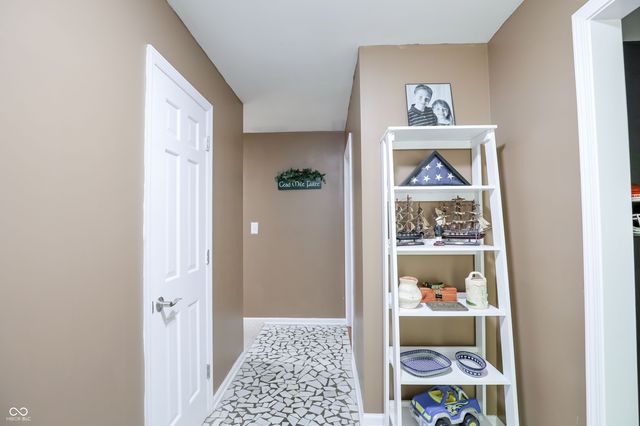 6625 Karyn Drive, Avon, IN 46123