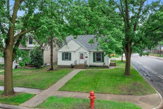 2800 Georgia Avenue S, Saint Louis Park, MN 55426