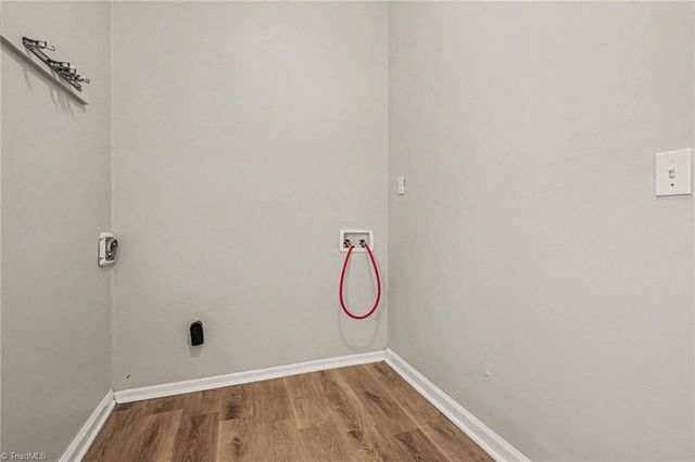 5104 Amberhill Drive, Greensboro, NC 27455