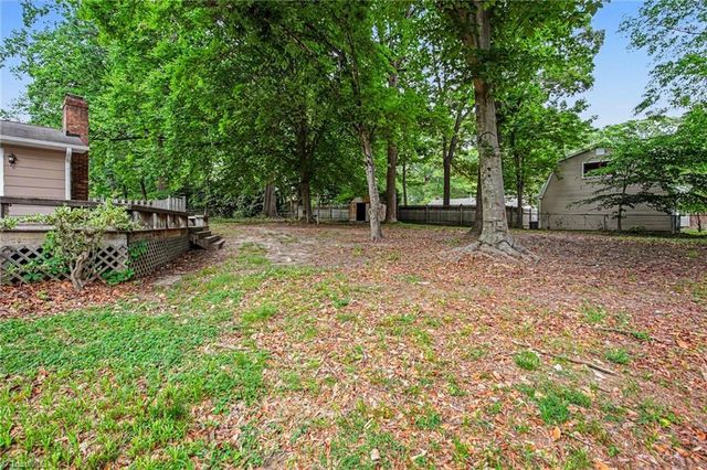 5104 Amberhill Drive, Greensboro, NC 27455