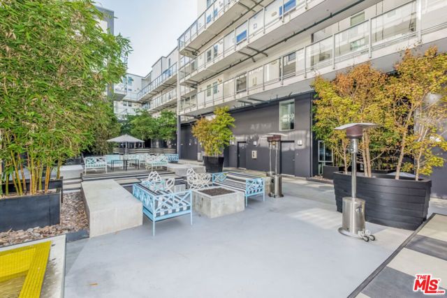 4215 Glencoe Avenue 206, Los Angeles, CA 90292