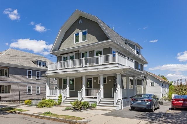 30 Gloucester St 30, Arlington, MA 02476