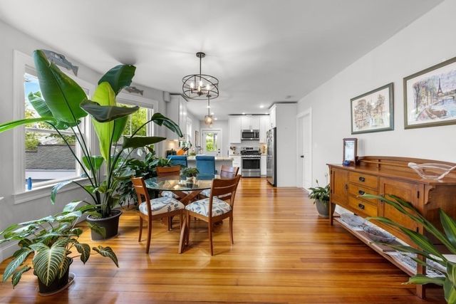 30 Gloucester St 30, Arlington, MA 02476