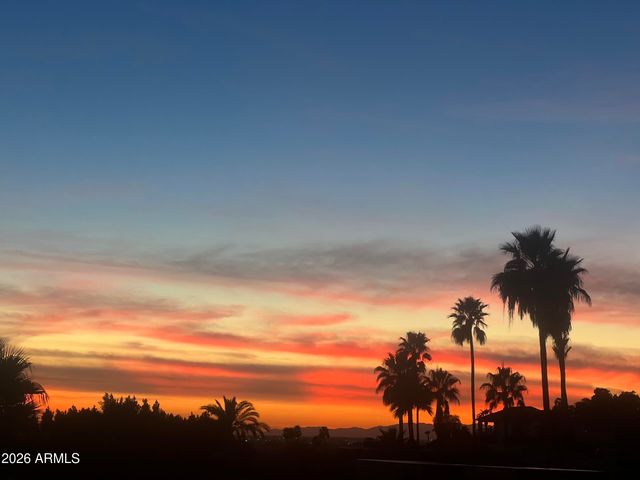 7532 N 23RD Street, Phoenix, AZ 85020