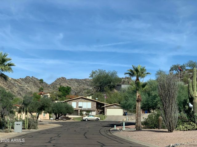 7532 N 23RD Street, Phoenix, AZ 85020