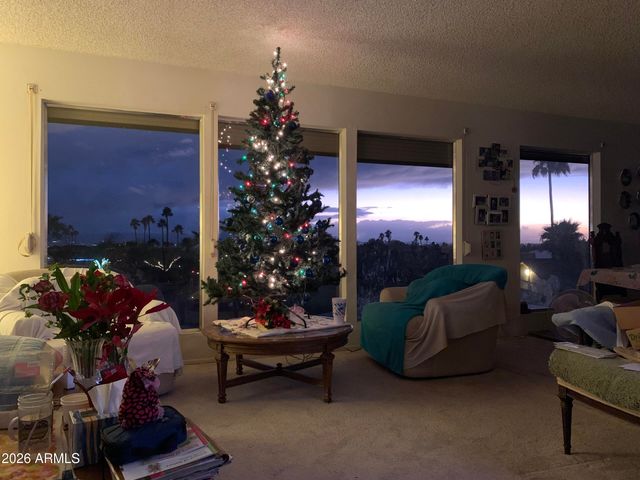 7532 N 23RD Street, Phoenix, AZ 85020