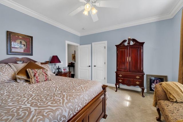 3427 N Briargate Drive, Fayetteville, AR 72703