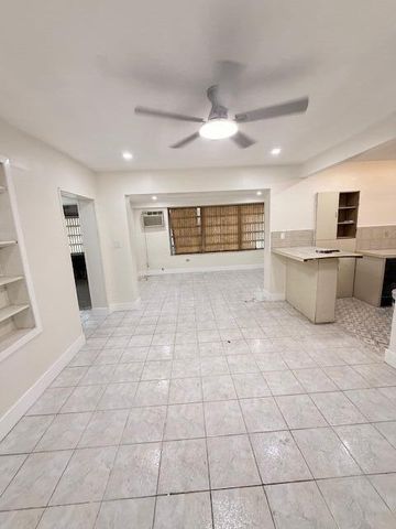 6309 Hayes Street, Hollywood, FL 33024