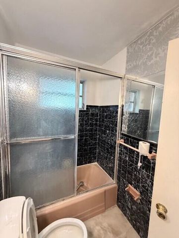 6309 Hayes Street, Hollywood, FL 33024