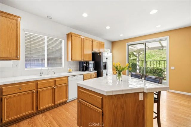 28637 Placerview Trail, Saugus, CA 91390