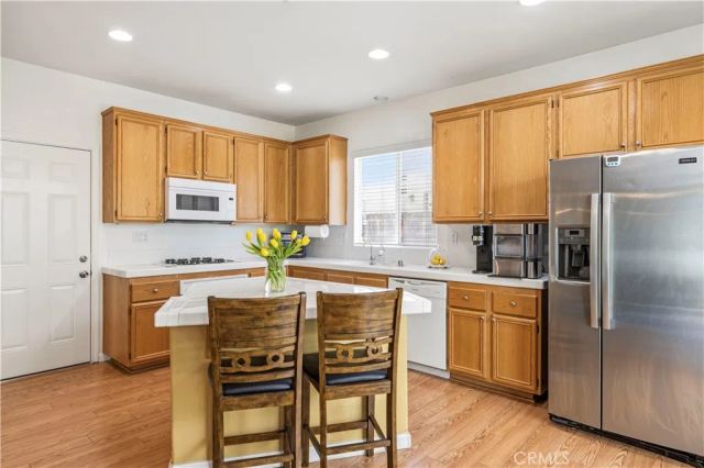 28637 Placerview Trail, Saugus, CA 91390