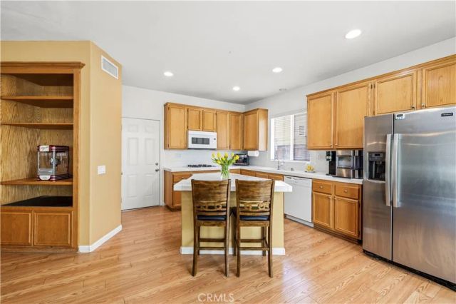 28637 Placerview Trail, Saugus, CA 91390