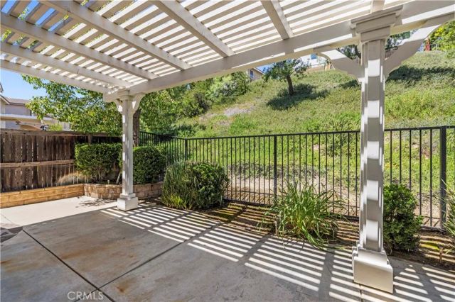 28637 Placerview Trail, Saugus, CA 91390