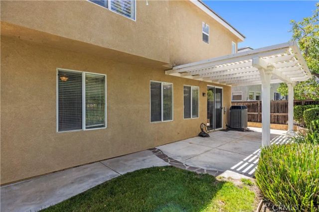 28637 Placerview Trail, Saugus, CA 91390