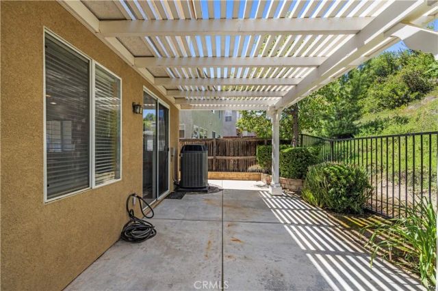28637 Placerview Trail, Saugus, CA 91390