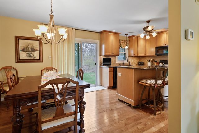 2930 Crabapple Lane, Hobart, IN 46342