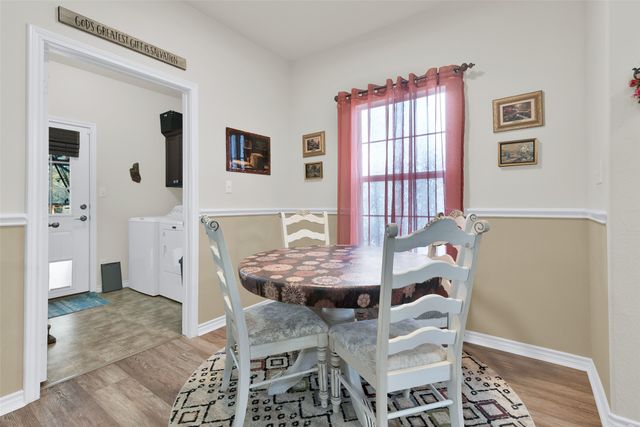 201 E Walker Street, Denison, TX 75021