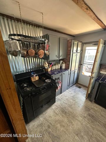 3922 Old Brandon Road, Pearl, MS 39208