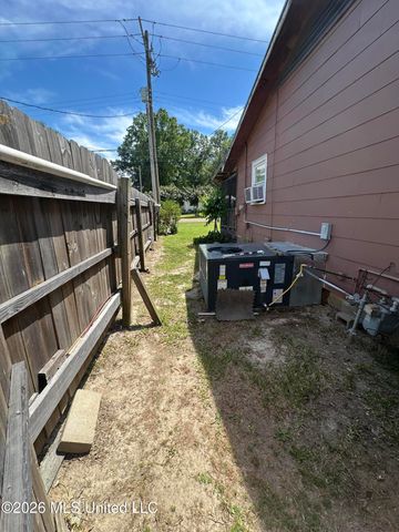 3922 Old Brandon Road, Pearl, MS 39208