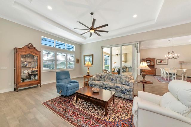 8252 REDONDA LOOP, Bradenton, FL 34202