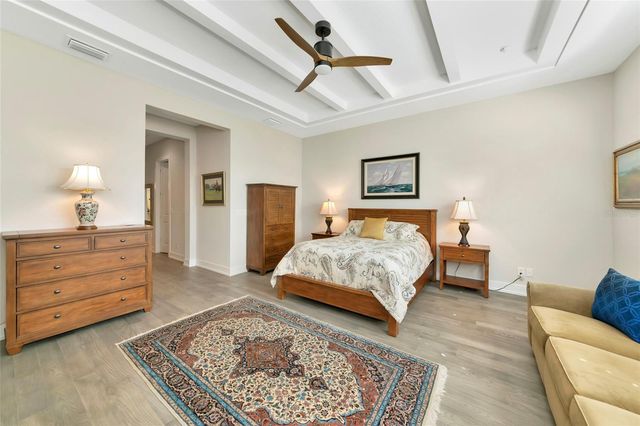 8252 REDONDA LOOP, Bradenton, FL 34202