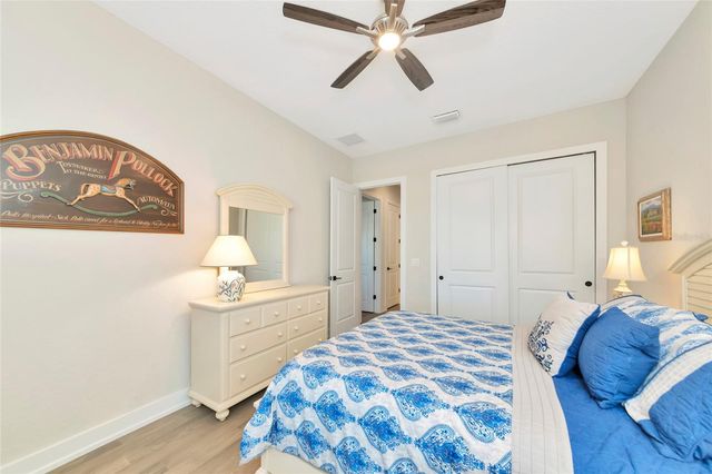 8252 REDONDA LOOP, Bradenton, FL 34202