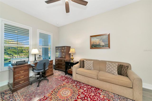 8252 REDONDA LOOP, Bradenton, FL 34202