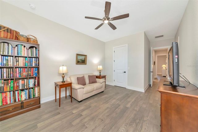 8252 REDONDA LOOP, Bradenton, FL 34202