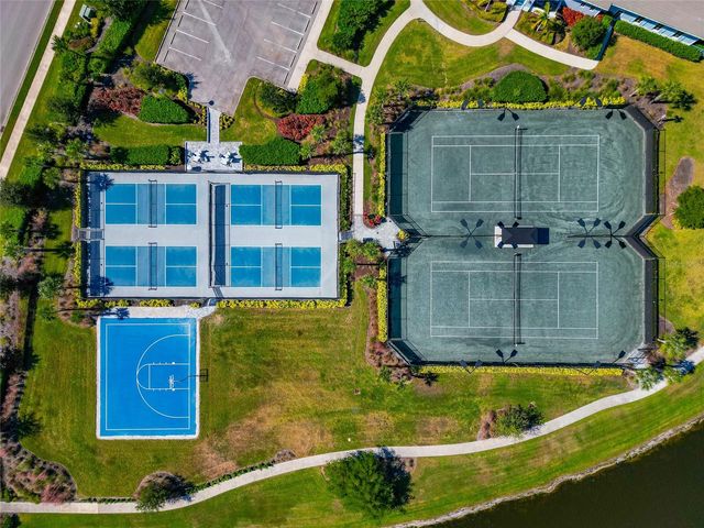 8252 REDONDA LOOP, Bradenton, FL 34202