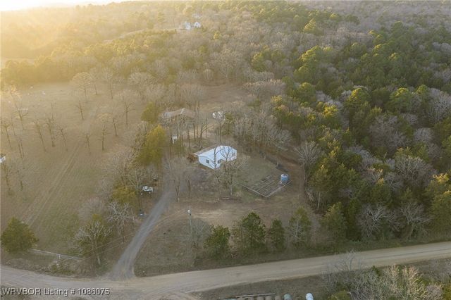 1486 Reveille Valley Road, Magazine, AR 72943