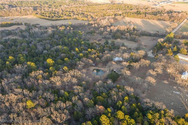 1486 Reveille Valley Road, Magazine, AR 72943