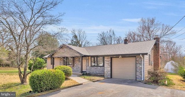 1736 WINSLOW RD, Williamstown, NJ 08094