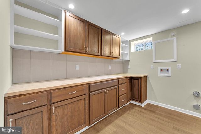 1736 WINSLOW RD, Williamstown, NJ 08094