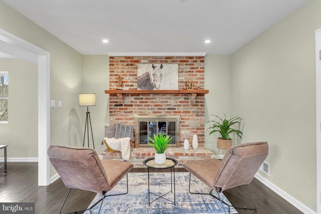 1736 WINSLOW RD, Williamstown, NJ 08094