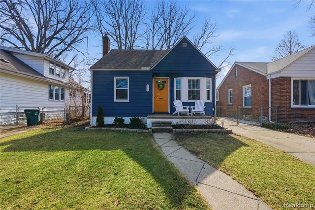 370 Channing Street, Ferndale, MI 48220