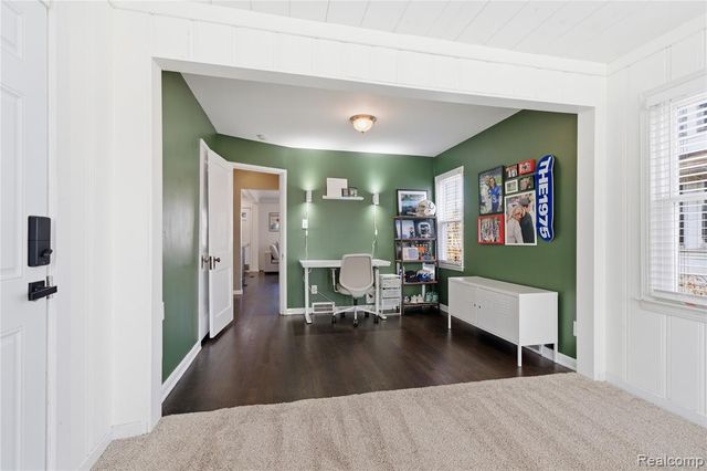 370 Channing Street, Ferndale, MI 48220