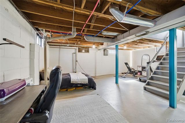 370 Channing Street, Ferndale, MI 48220