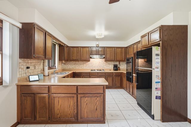 2845 201st Place, Lynwood, IL 60411