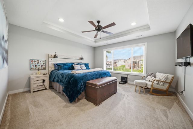 5421 150th Street, Urbandale, IA 50323
