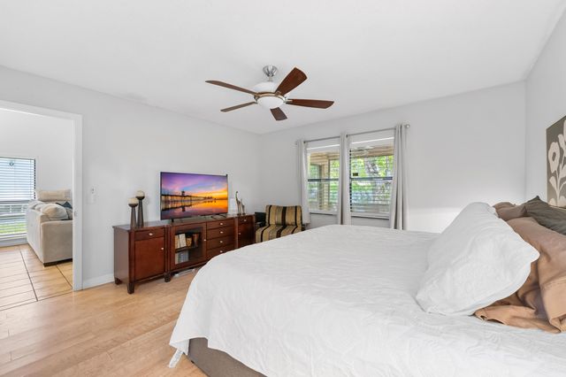 8108 NW 100th Way, Tamarac, FL 33321