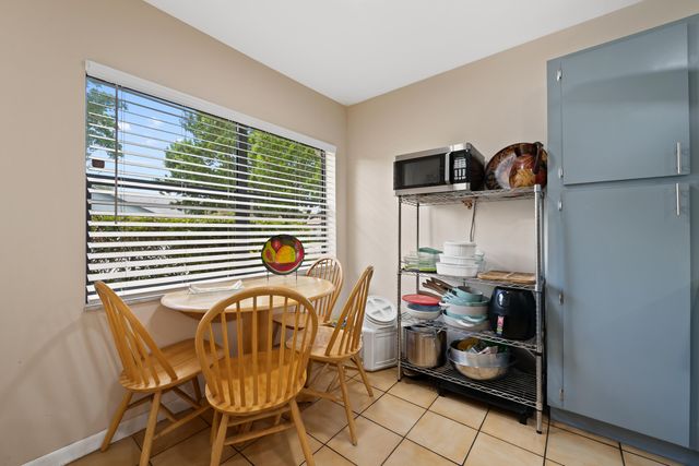 8108 NW 100th Way, Tamarac, FL 33321