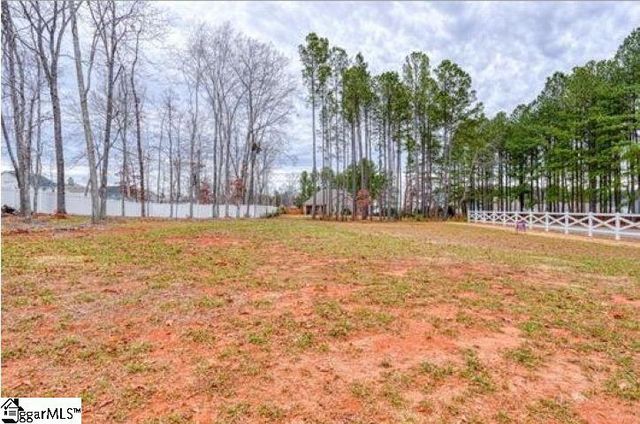 4002 Hometown Way, Boiling Springs, SC 29316