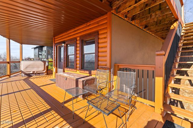 829 Red Fox Trl, Gatlinburg, TN 37738