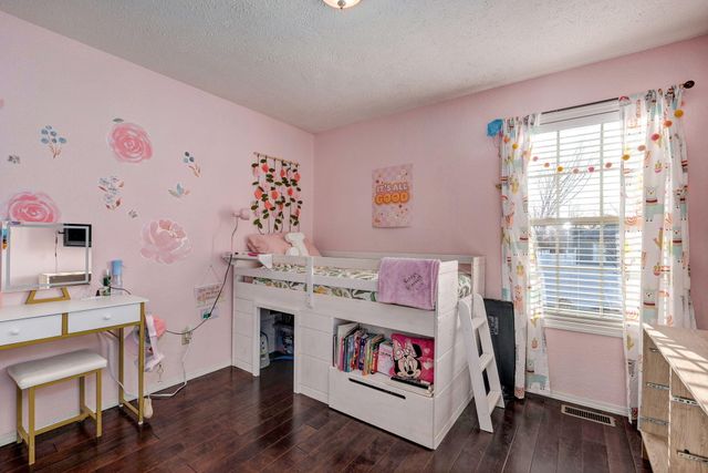 651 S Mahn Avenue, Springfield, MO 65802