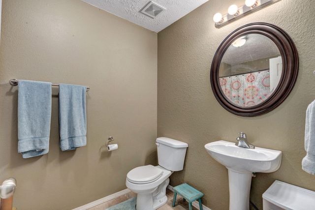 651 S Mahn Avenue, Springfield, MO 65802