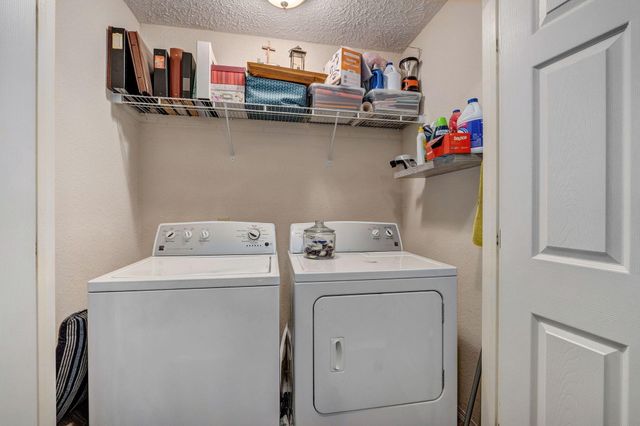 651 S Mahn Avenue, Springfield, MO 65802